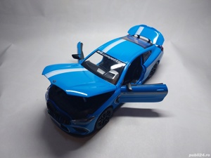 Macheta BMW M8 albastru - imagine 4