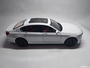 Macheta BMW seria 7 alb s.1.24