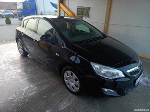 Opel Astra J Sport Tourer 140 cp - imagine 5