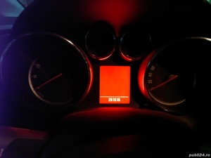 Opel Astra J Sport Tourer 140 cp - imagine 3