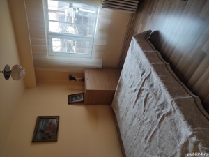 ap 3 camere la parter cu balcon și beci str. Zamfirescu - imagine 18