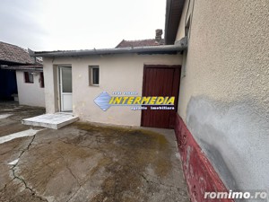 Vanzare Casa cu 920 mp teren Alba Iulia Zona HCC la asfalt si toate utilitatiile  - imagine 15