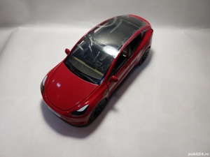 Macheta Tesla Model Y 