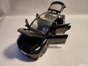 Macheta Tesla Model y negru 1.24 - imagine 5