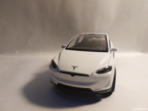 Macheta metal Tesla model 3