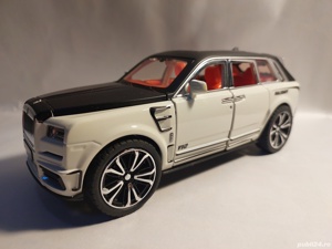 Macheta Rolls royce Suv 