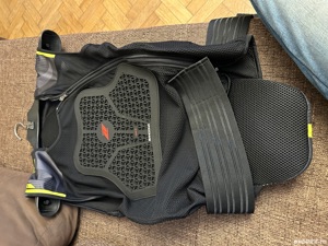 Vesta moto Zandona Netcube X8 Negru Galben Fluo, marime L - imagine 2