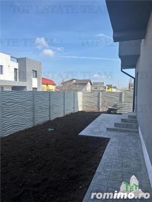 Vila cocheta, moderna, cu 4 camere si curte generoasa, toate utilitatile, Prelungirea Ghencea zona B - imagine 2