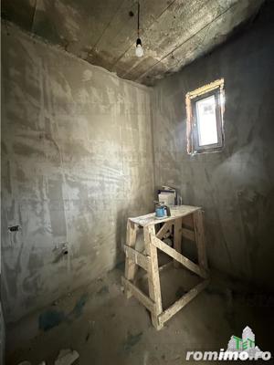 Vila cocheta, moderna, cu 4 camere si curte generoasa, toate utilitatile, Prelungirea Ghencea zona B - imagine 13