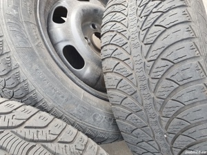 Set roti 4x100 tabla 185 60 r14 VW Polo Seat Golf Skoda anvelope M+S vara, sunt montate pe masina  - imagine 2