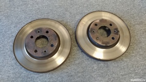 Set Discuri Frana fata Fiat Linea 1.3 Multijet 1.4 folosite compatibile si cu Grande Punto sau Stilo