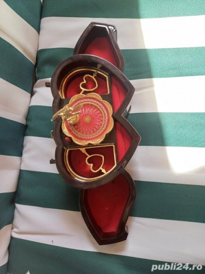 CUTIE BIJUTERII MUZICALA,deosebită de colecție,PERFECT FUNCTIONALA,VEZI VIDEO FILMARE - imagine 3