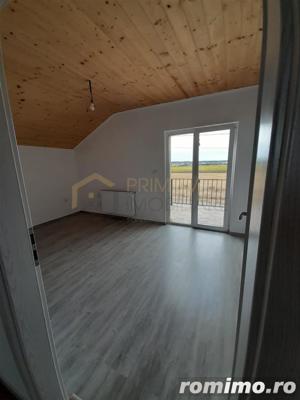 Duplex apa retea - zona linistita - bucatarie inchisa - imagine 2