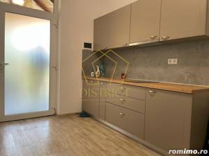 Casa renovata modern cu 3 apartamente individuale | Central - imagine 8