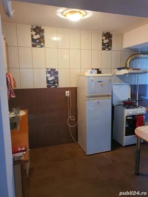 inchiriez apartament 2 camere ultracentral Pitesti cu loc parcare - imagine 3