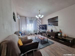 Apartament cu 3 camere, etaj intermediar, zona Circumvalatiunii - imagine 2