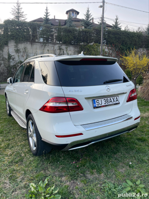 Mercedes ML 350 -carte service - imagine 9 Mercedes ML 350 -carte service - imagine 9