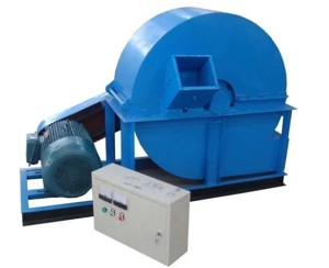 Macinator, Tocator lemn produce rumegus 15kW Germania   la comanda