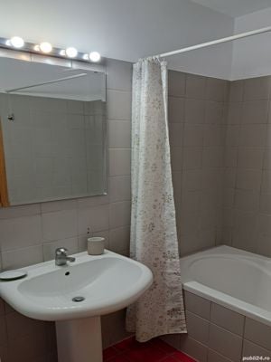 Închiriez apartament 2 camere  - imagine 9