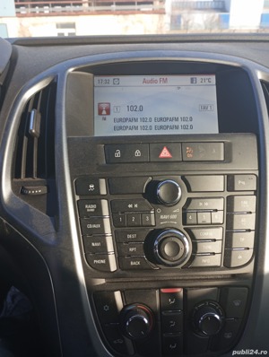 Opel Astra J - imagine 7 Opel Astra J - imagine 7