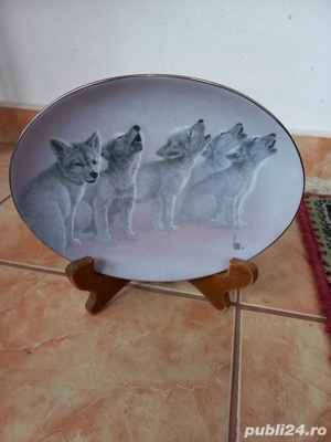 CANADA FARFURIE PORTELAN DECORATIVĂ MARGINE AURIE UNICAT CU SUPORT 