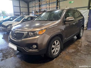 Dezmembrez Kia Sorento 2011 SUV 2.2 DOHC D4HB - imagine 2