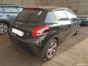 Dezmembrez Peugeot 208 2012 HATCHBACK 1.6 HDI - imagine 4