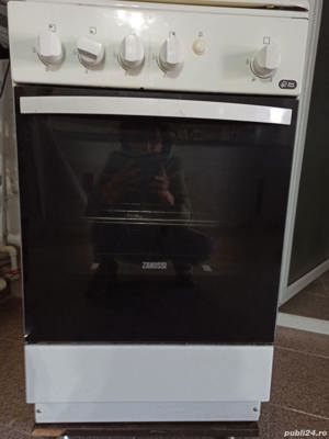 Aragaz pe gaz Zanussi - imagine 2