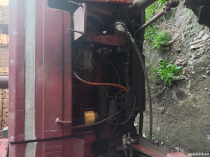 Vind tractor UTB 55 cai cu 2 manete cu motor Brașov in stare de funcționare cu plug și disc  - imagine 10