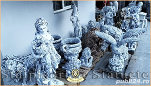 Poducem din beton, pentru curte și grădină. - imagine 5