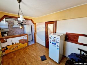 Apartament cu 3 camere de vânzare în zona Maratei - imagine 18