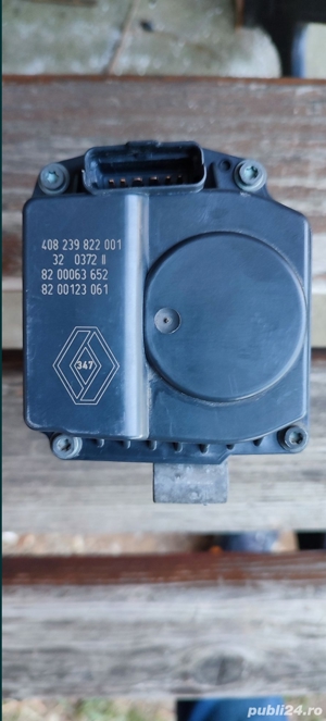 Clapetă accelerație electronică originală Dacia Logan Duster Sandero. In stare perfecta. - imagine 3