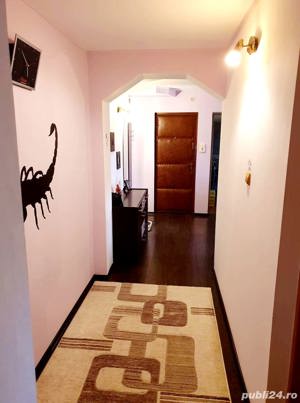 Apartament cu trei camere, zona Dumbrava Nord  - imagine 13