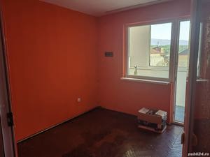 Vând apartament cu 3 camere - imagine 6