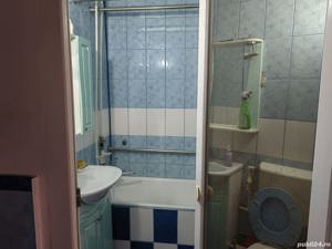 Vând apartament cu 3 camere - imagine 9