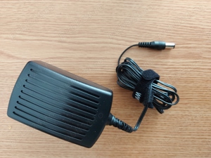 Incarcator  acumulatori 20V  4A   sau  2A, adaptabil pentru scule  MyProject - imagine 5