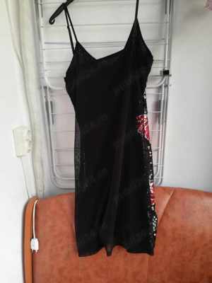 rochie de ocazie, cu paiete si fluturi - imagine 4