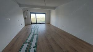 Apartament 3 camere zona Aeroport - imagine 2