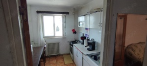 Apartament 3 camere decomandat . PRET FIX 110.000 EURO  - imagine 7