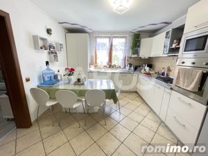 Casa individuala renovata complet cu 6 camere si crama Saliste Sibiu - imagine 6