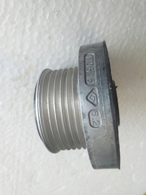 Fulie alternator (cu ambreaj) Logan/ Sandero/ Duster/ Dokker/ Lodgy  1.5 DCI / 1.6 16V .Nou Renault  - imagine 6