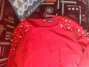 Rochie rosie cu perle  - imagine 2