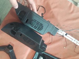 set 2 difuzoare 8ohm 10w de pe  tv Vision vttv a3201