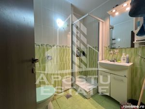 Apartament cu 3 camere, decomandat situat in zona Girocului - imagine 6