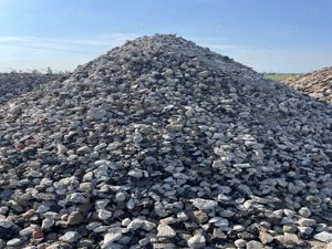 Vindem beton concasat si asfalt frezat