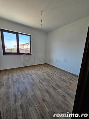 Duplex - dormitor pe plan - suprafata generoasa - zona excelenta - imagine 3