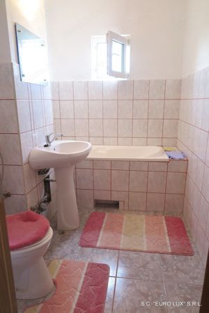 Apartament 3 camere amenajat - Zona Miron Costin - imagine 8