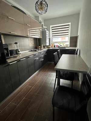 Apartament de 2,5 camere zona AVANTGARDEN - imagine 2