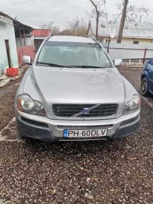 Volvo XC90  - imagine 8