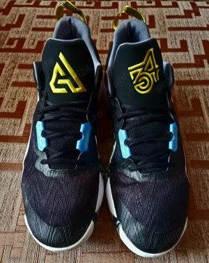  NIKE Charles Veronica,  Giannis Immortality ,nr.50,5,  ORIGINALI 